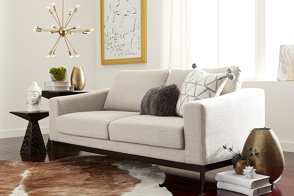 Gợi ý cách trang trí phòng khách có ghế sofa màu kem